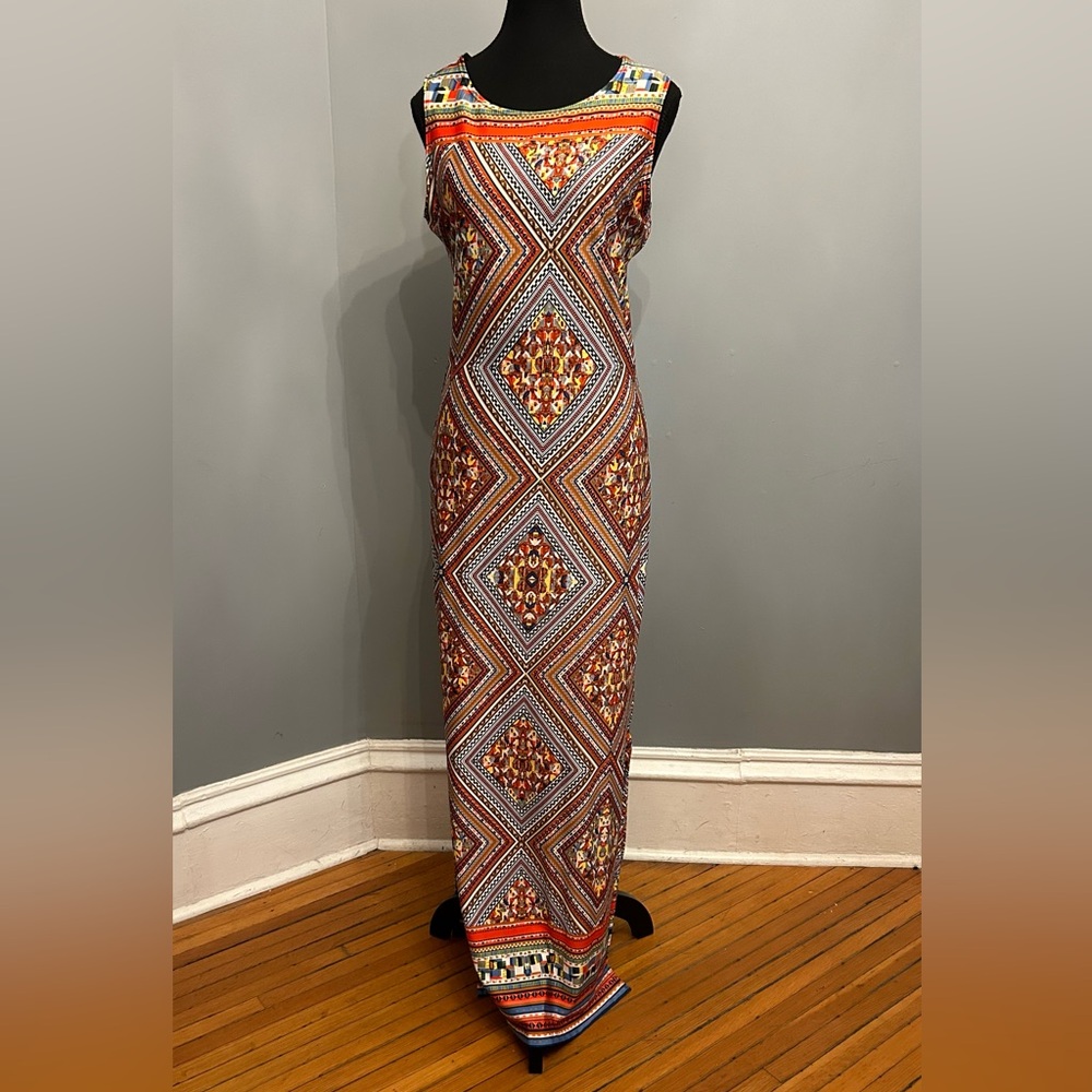 SNAP Colourful Open Back Maxi Dress, size L
